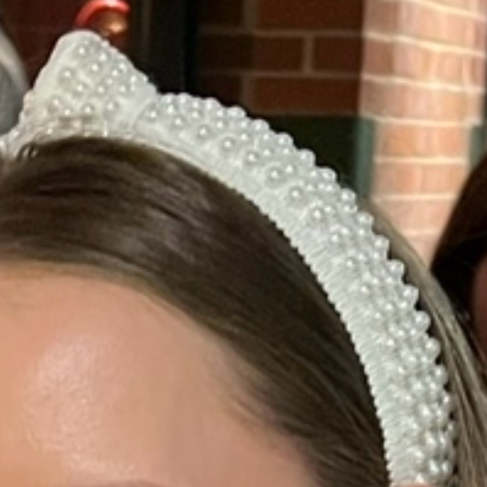 Bridal Pearl Knotted Headband - Worn Once